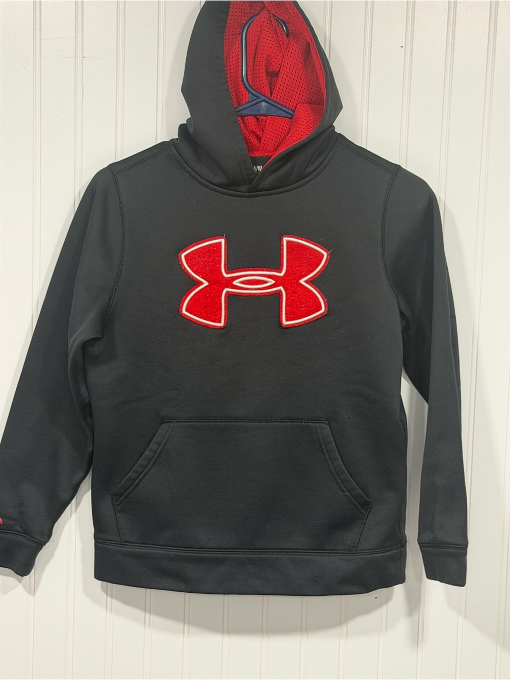 Youth medium Under Armour Black Hoodie with Red Logo and Lined Hood